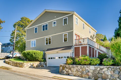 $1,150,000 | 56 Bartlett Street, Unit 56, Watertown, MA 02472