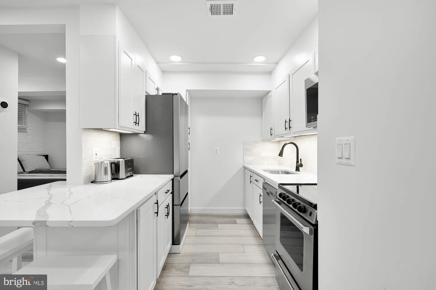 $2,340 | 1821 19th Street Northwest, Unit 1, Washington, DC 20009