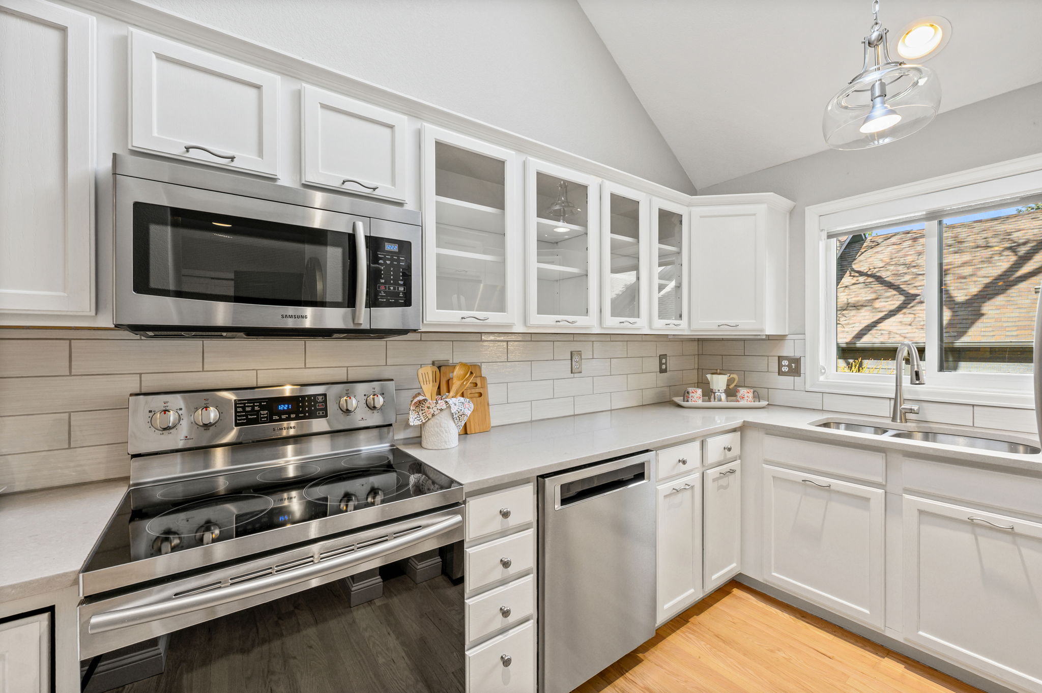 3074 Edison Court Boulder, CO 80301 - Photo 6 of 36