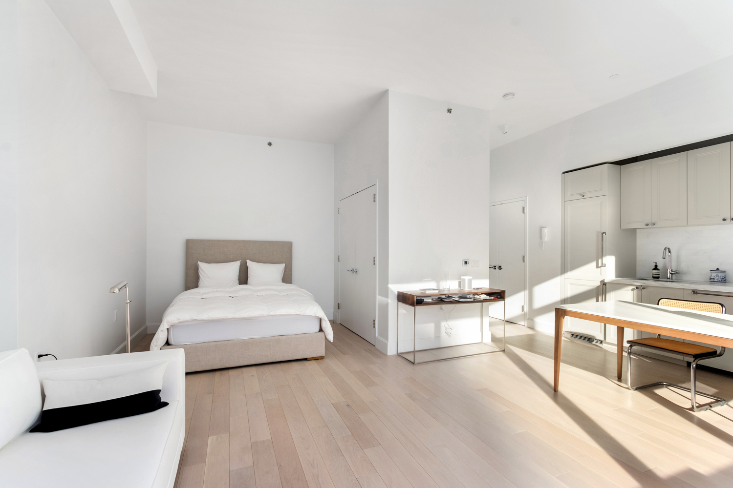 389 East 89th Street, Unit 6F Manhattan, NY 10128 - Photo 2 of 6