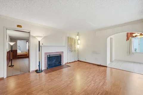 $1,999,998 | Address Upon Request, Los Angeles, CA 90034