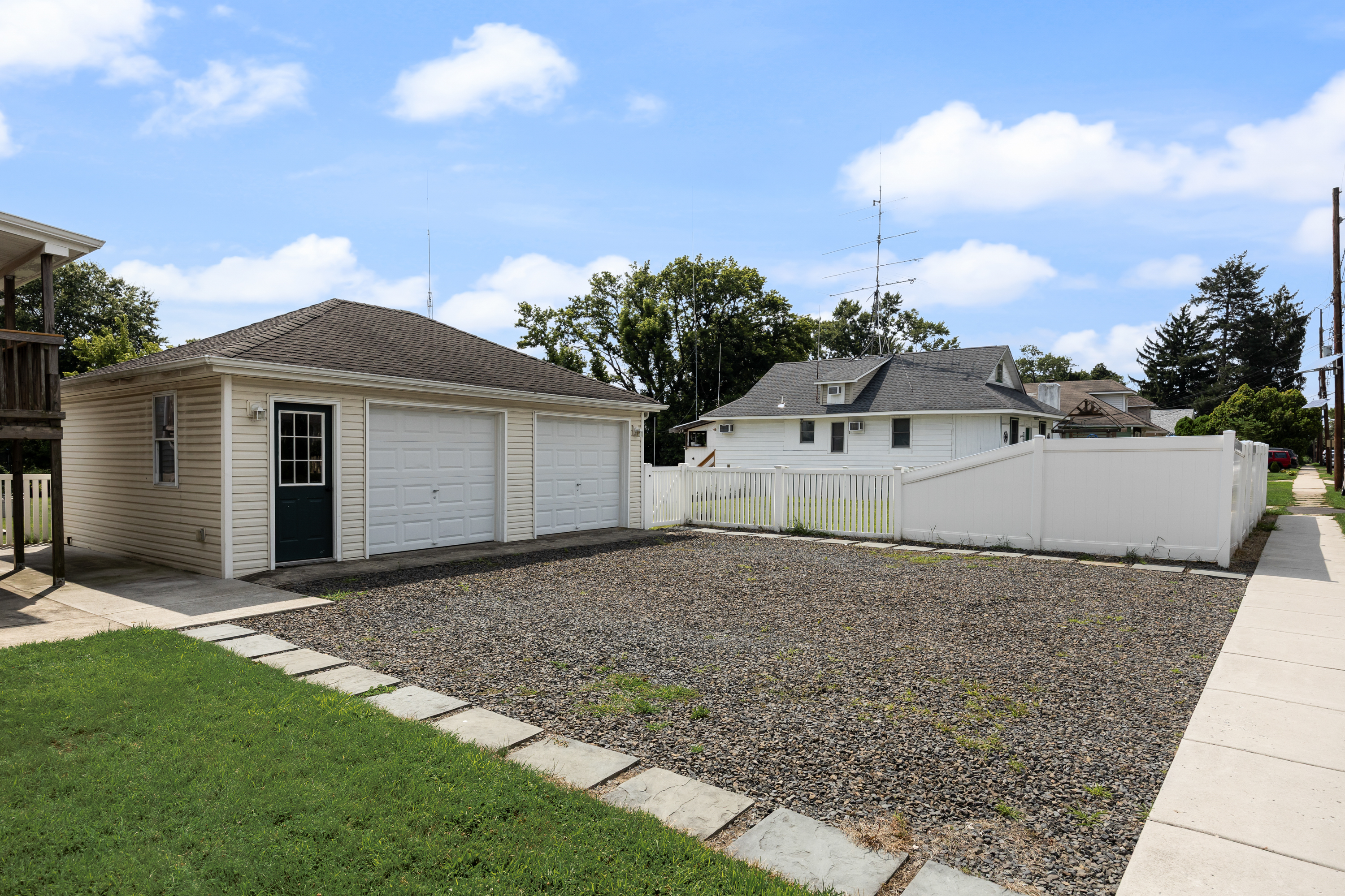 445 East Mill Road Maple Shade, NJ 08052 - Photo 32 of 34