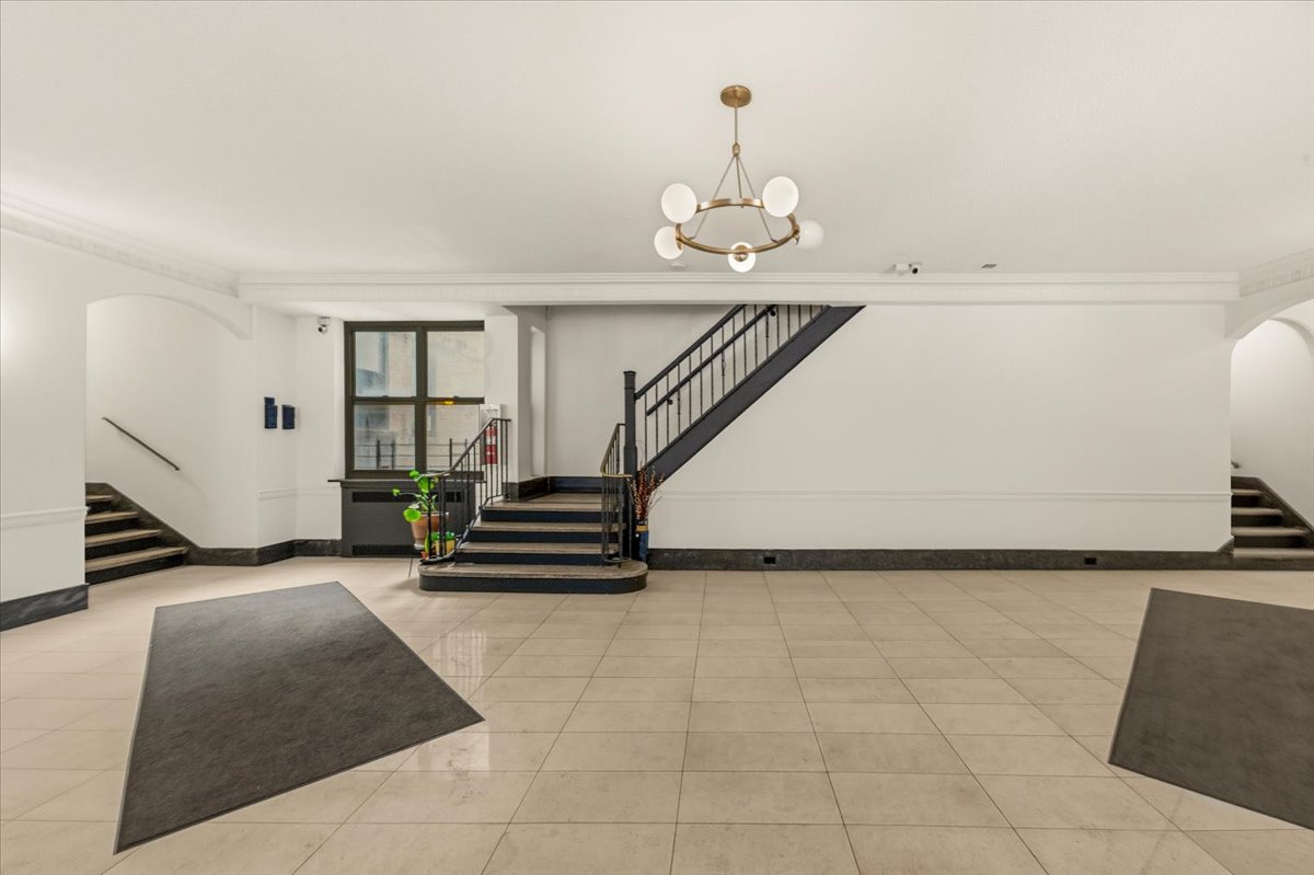 385 Argyle Road, Unit 4A Brooklyn, NY 11218 - Photo 17 of 21 a view of entryway and hall