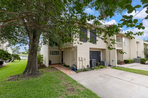 $449,000 | 3930 Knollcrest Drive, Montgomery, TX 77356