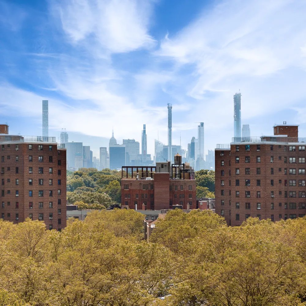 $949,000 | 40 West 116th Street, Unit A916 | Harlem