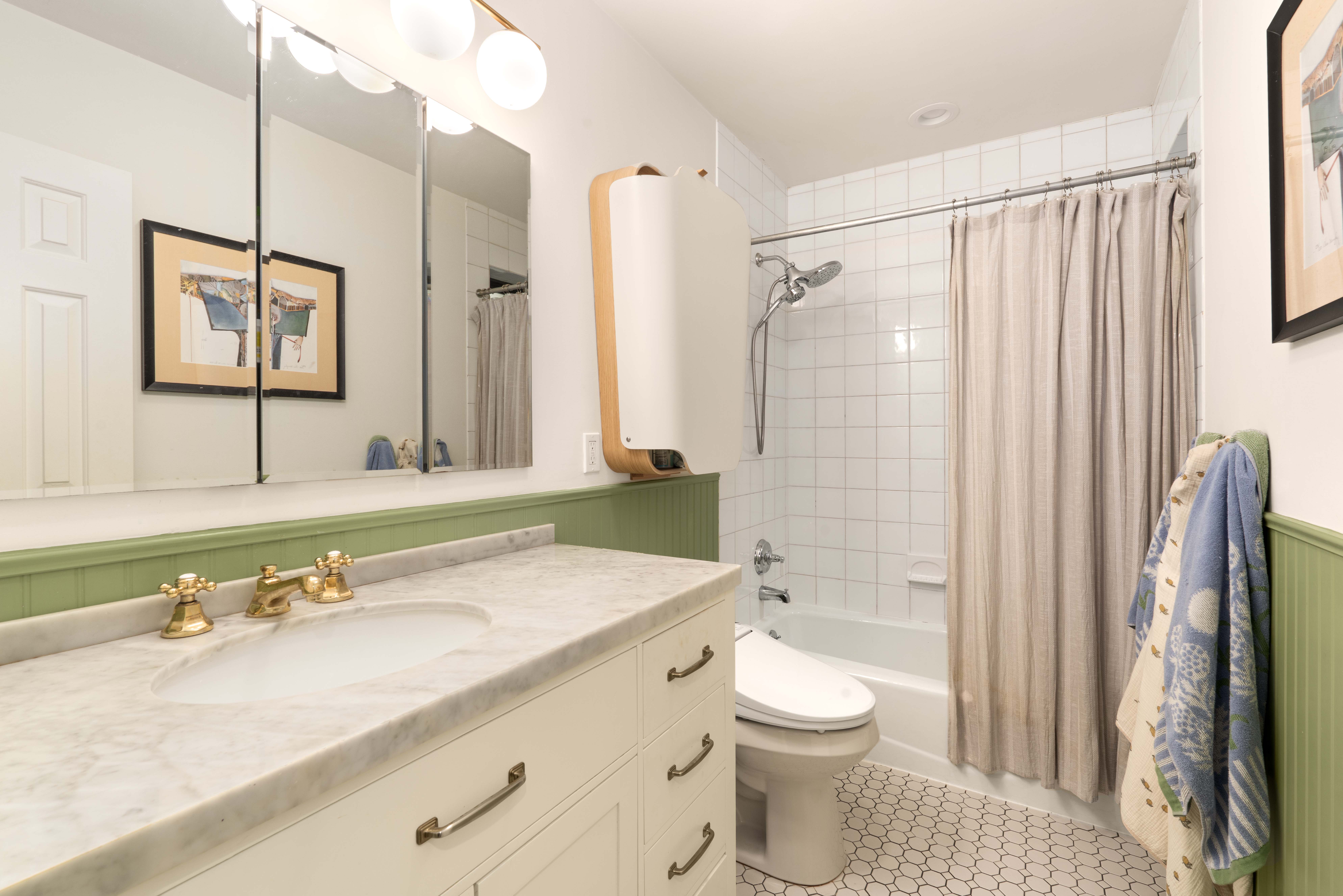 452 15th Street, Unit 1R Brooklyn, NY 11215 - Photo 7 of 11