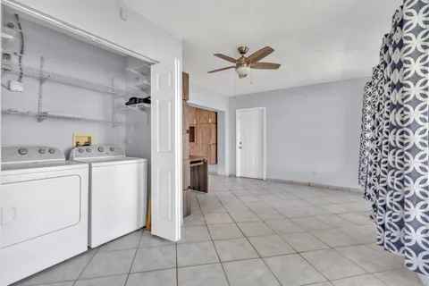 $325,999 | 7115 Northwest 73rd Street, Tamarac, FL 33321