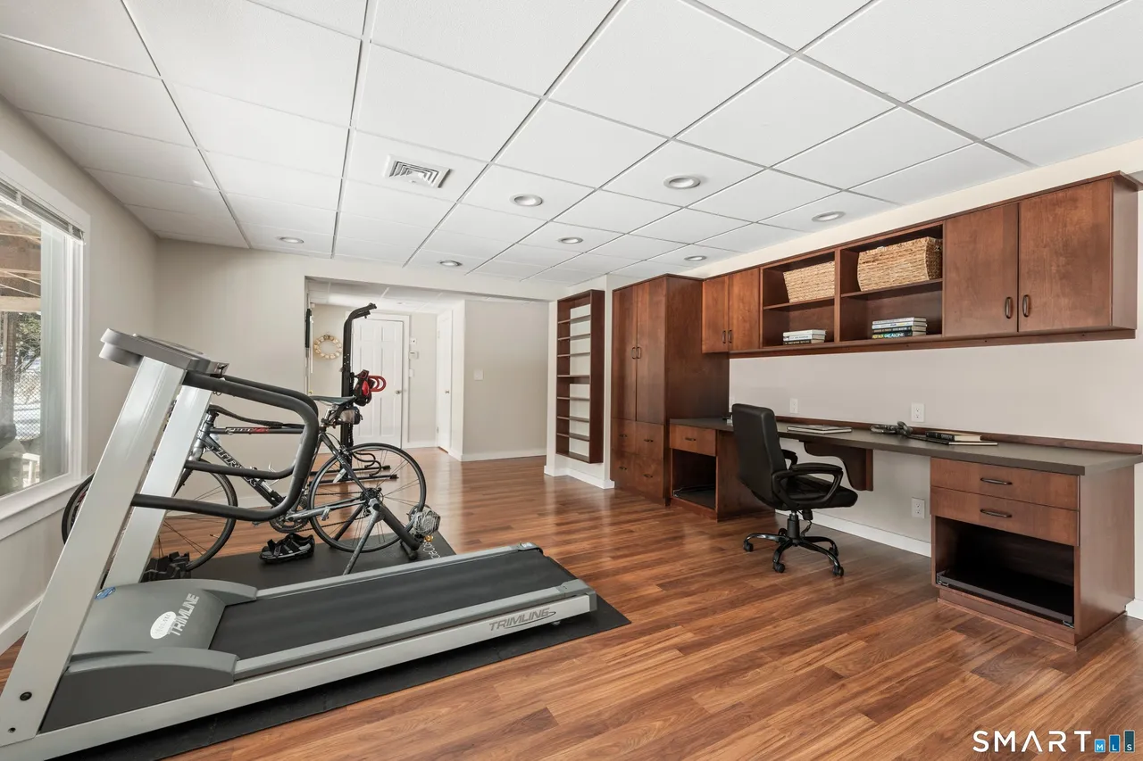 117 Weston Road Westport, CT 06880 - Photo 33 of 39