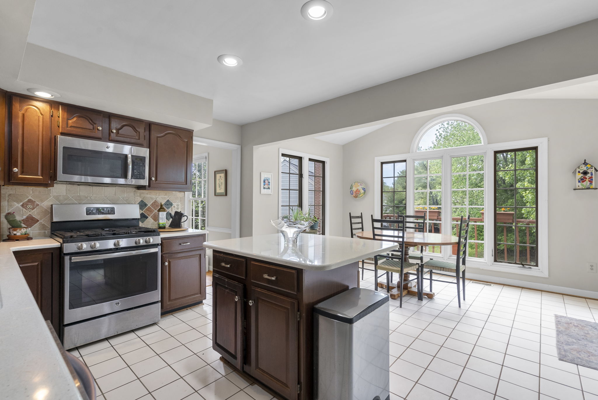 14307 Cartwright Way Gaithersburg, MD 20878 - Photo 9 of 33