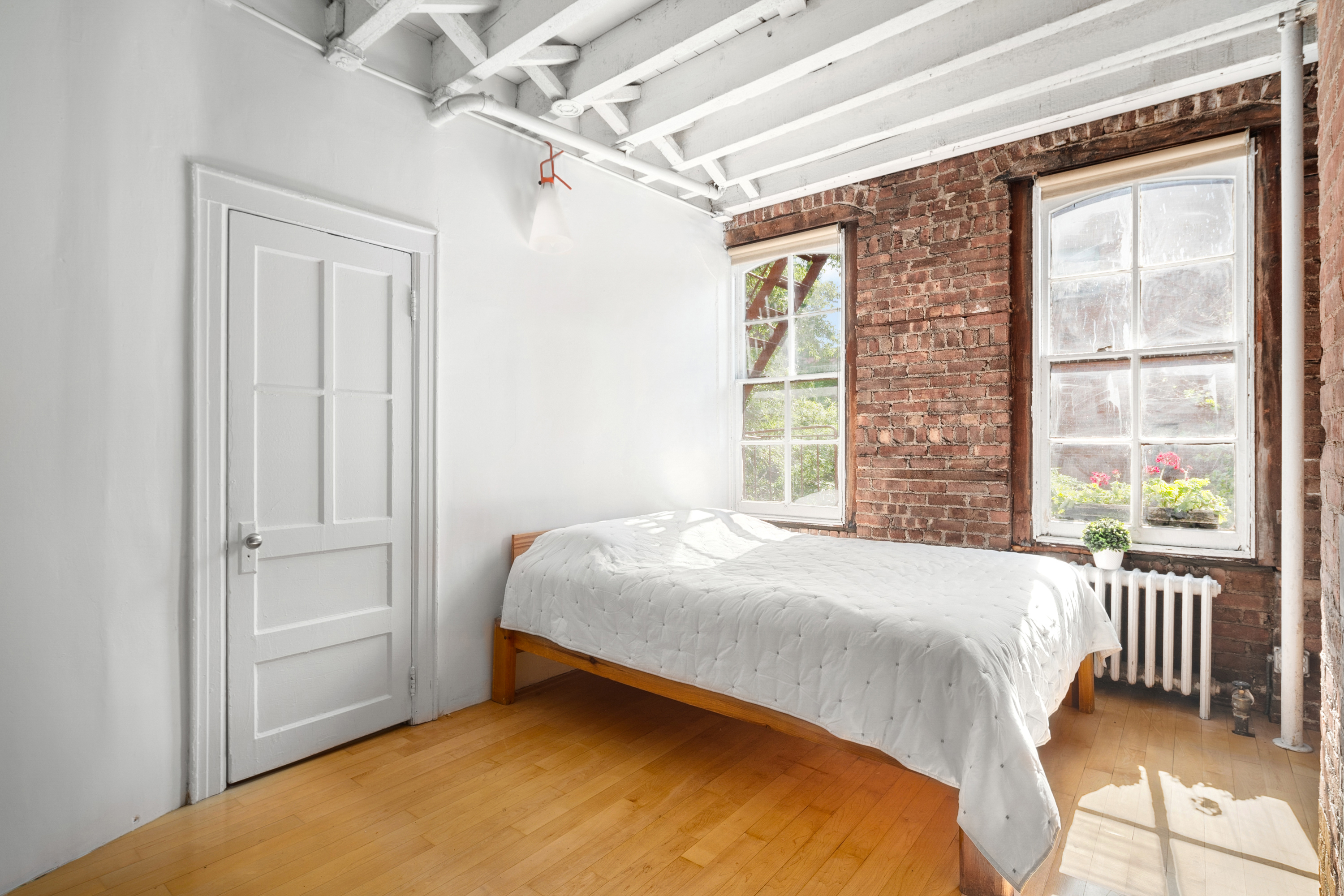 715 Washington Street, Unit 3 Manhattan, NY 10014 - Photo 7 of 14