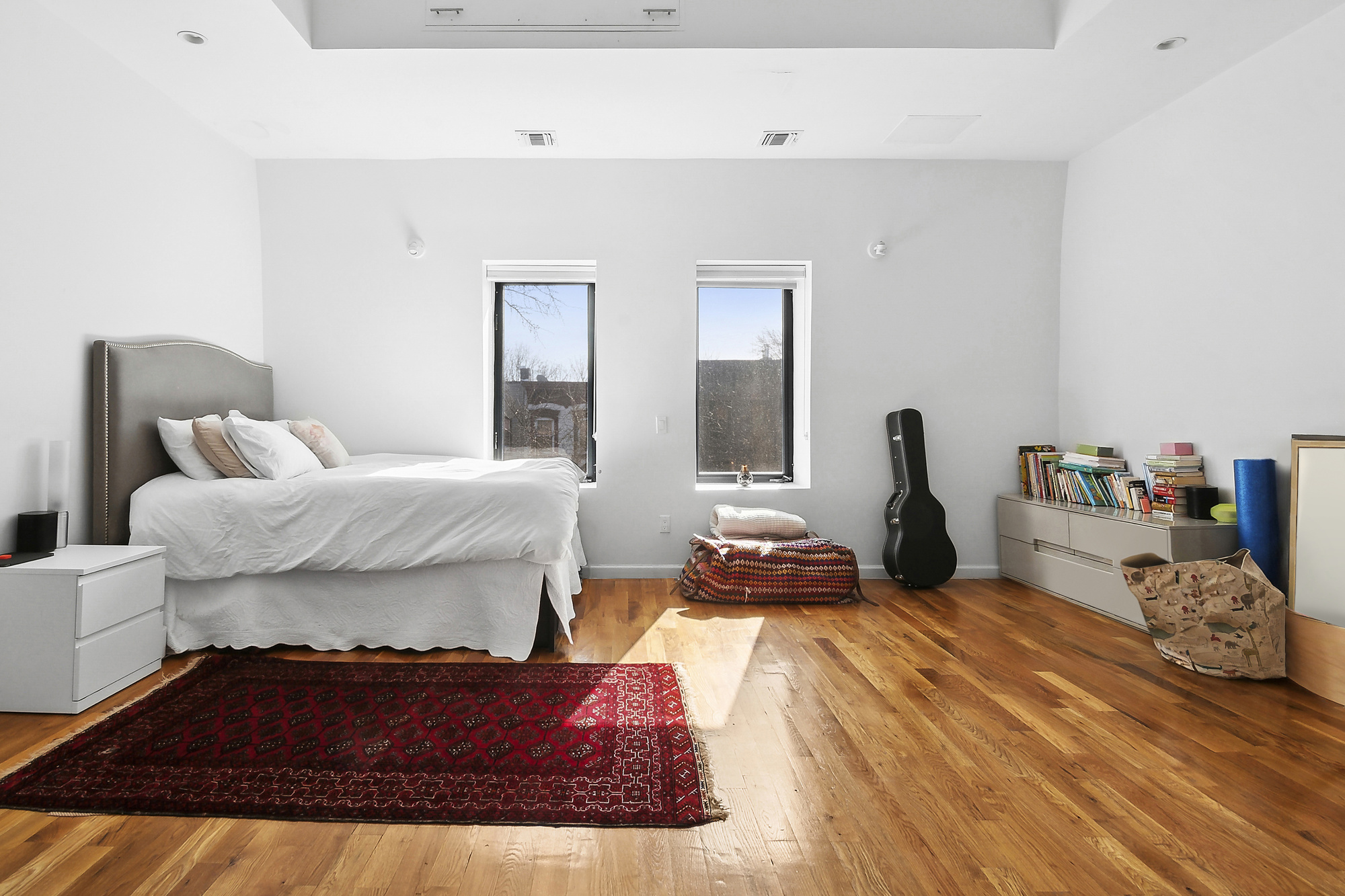 147 Herkimer Street, Unit 2 Brooklyn, NY 11216 - Photo 3 of 9 a bedroom with a bed and window