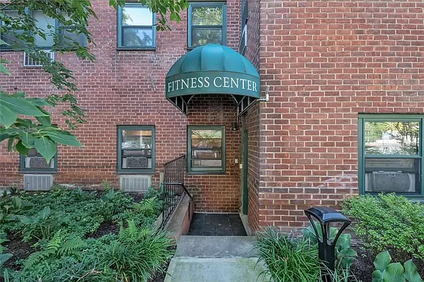 122 Ashland Place, Unit 3A Brooklyn, NY 11201 - Photo 11 of 16