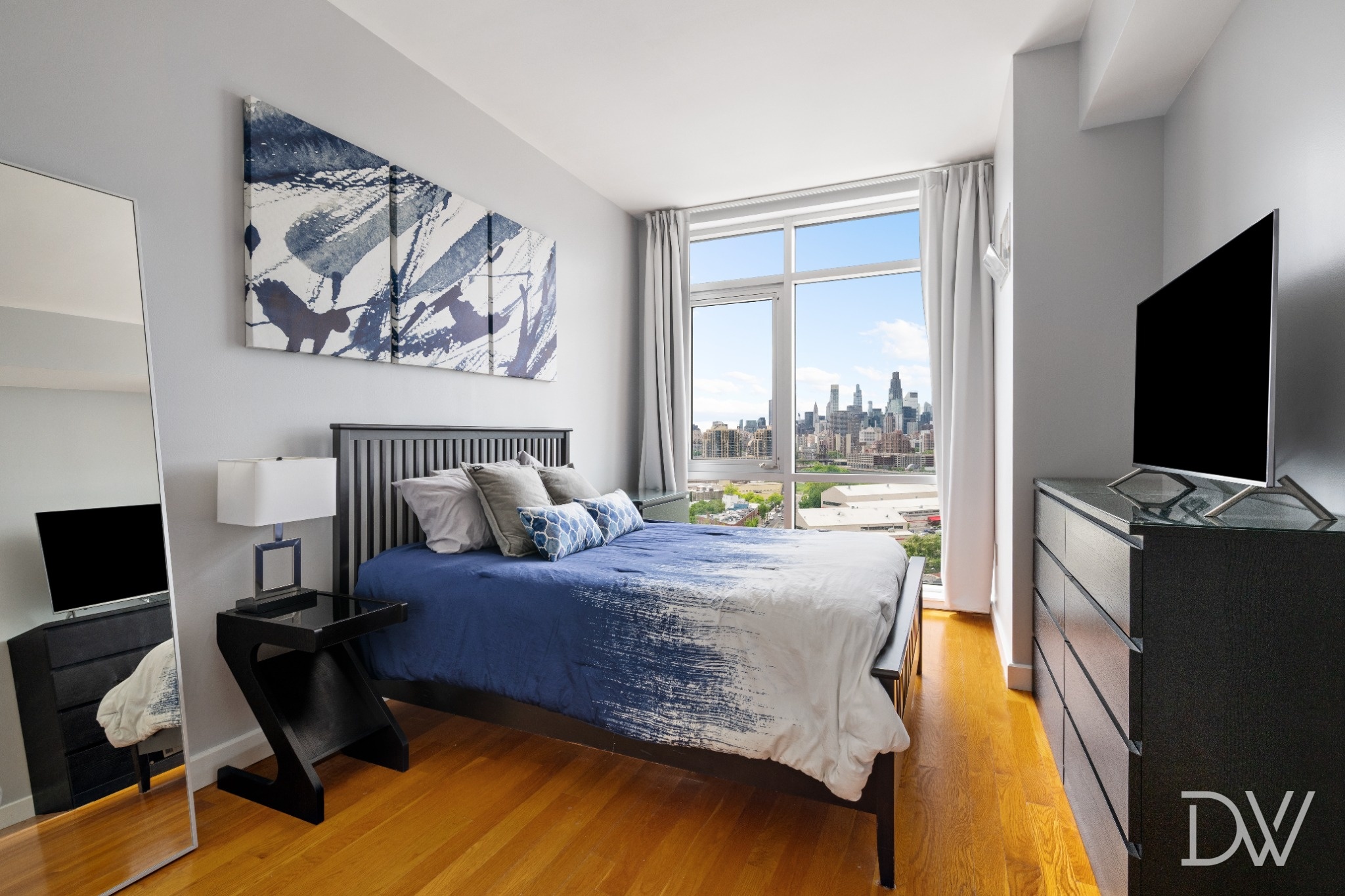 11-24 31st Avenue, Unit 15B Queens, NY 11106 - Photo 7 of 11 Gallery Image 7