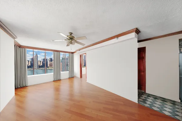 $950,000 | 4-74 48th Avenue, Unit 27A | Long Island City