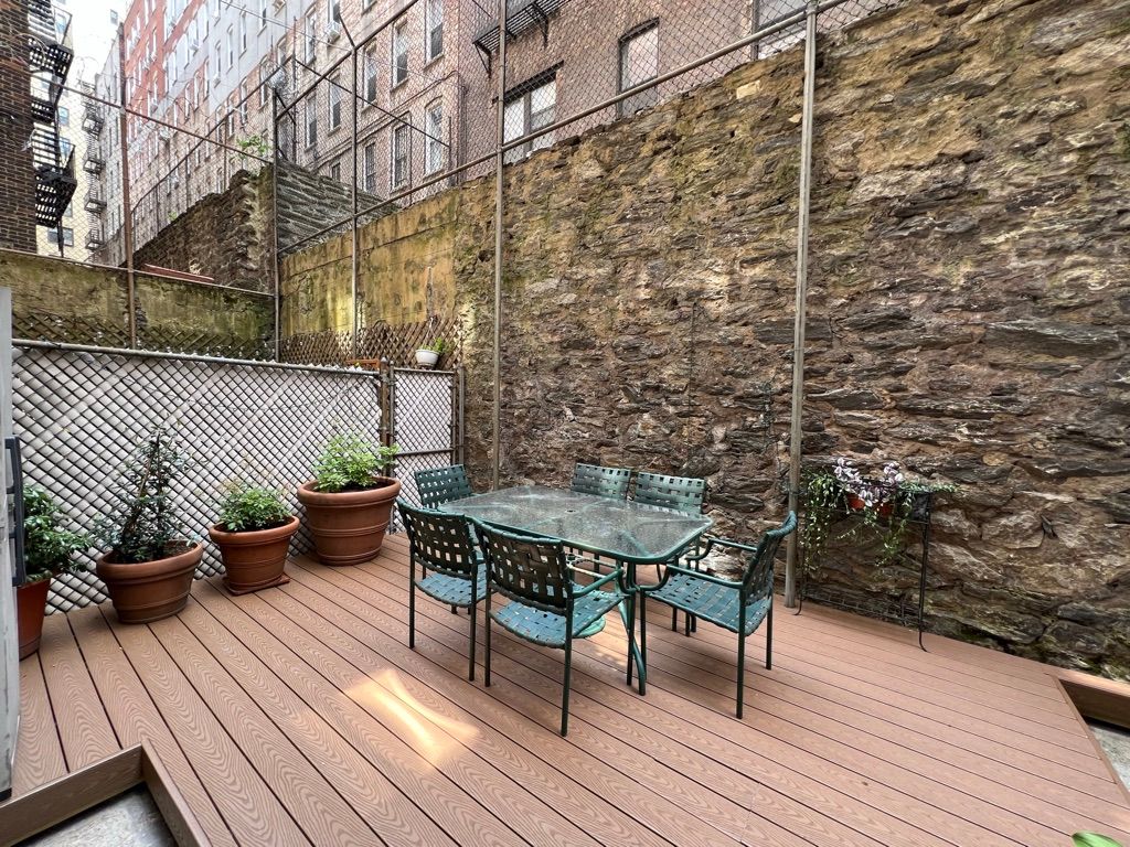 $4,975 | 314 West 94th Street, Unit 1B | Upper West Side