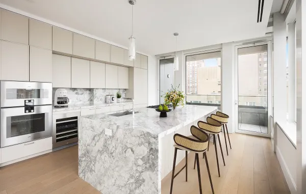 $3,295,000 | 1059 3rd Avenue, Unit 12A | Lenox Hill