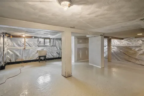 Contact Agent | 6002 Rhode Island Avenue, Riverdale, MD 20737