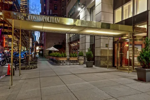 $599,000 | 145 East 48th Street, Unit 14B | Midtown East