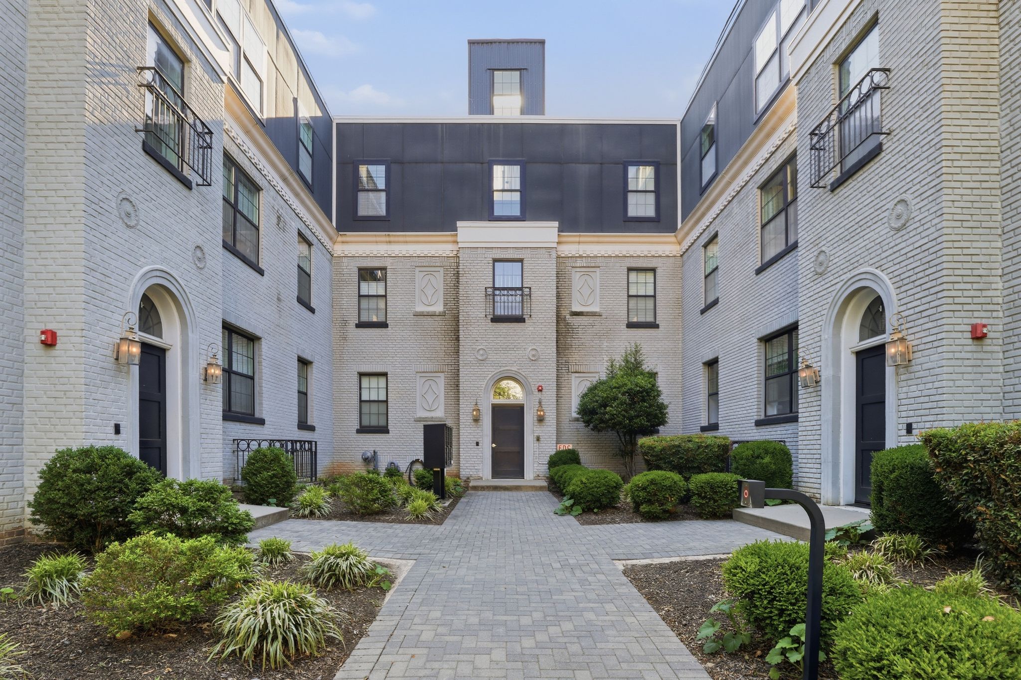 16 17th Street Northeast, Unit 121 Washington, DC 20002 - Photo 1 of 11