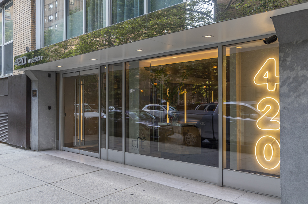 420 West 25th Street, Unit 2K Manhattan, NY 10001 - Photo 17 of 18 a glass door with glass door