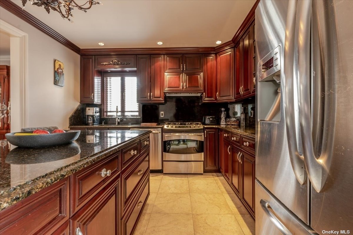 3-34 149th Place Queens, NY 11357 - Photo 10 of 30