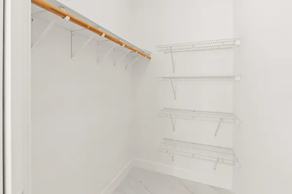 $4,000 | 47 Southwest Osceola Street, Unit UN206, Stuart, FL 34994