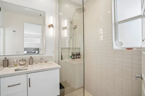 $949,000 | 2699 Majestic Way, Palm Springs, CA 92262