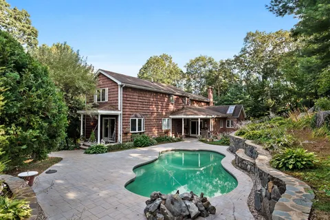 Contact Agent | 187 High Street, Winchester, MA 01890
