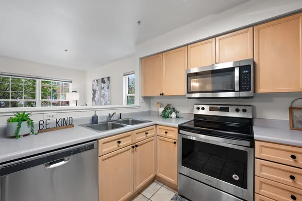 $370,000 | 1641 North Washington Street, Unit A, Denver, CO 80203