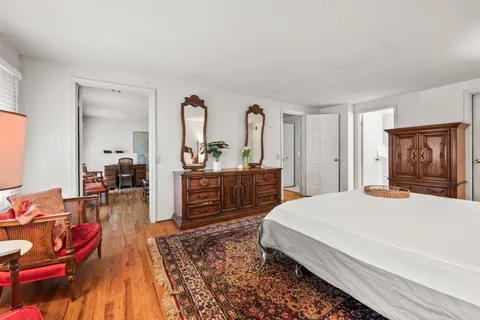 $1,350,000 | 3705 Templeton Place, Alexandria, VA 22304