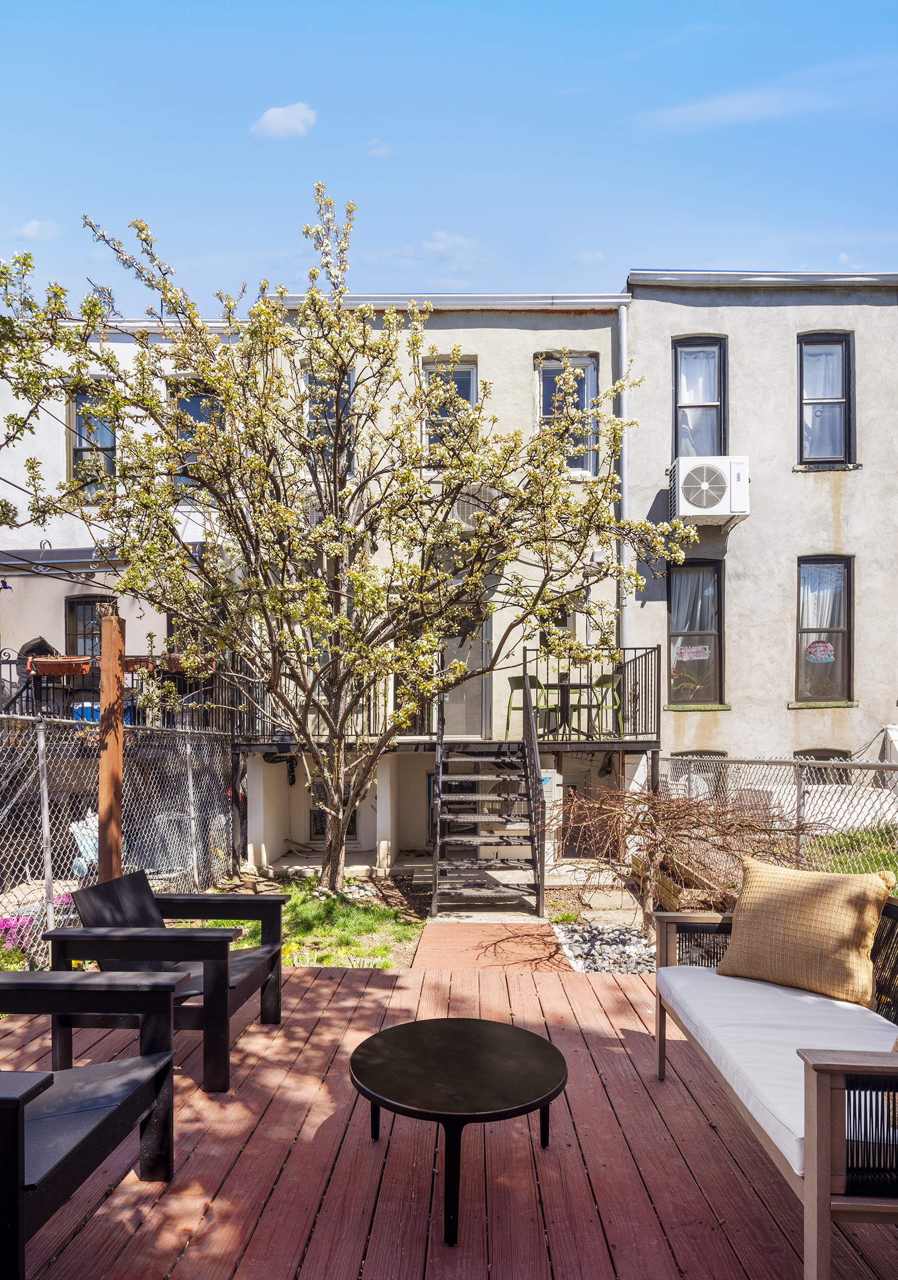 342 20th Street Brooklyn, NY 11215 - Photo 8 of 23