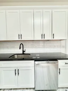 $5,995 | 383 Myrtle Avenue, Unit 3 | Fort Greene