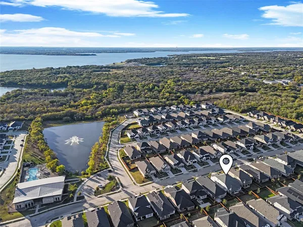 $525,000 | 201 Savannah Lane, Oak Point, TX 75068