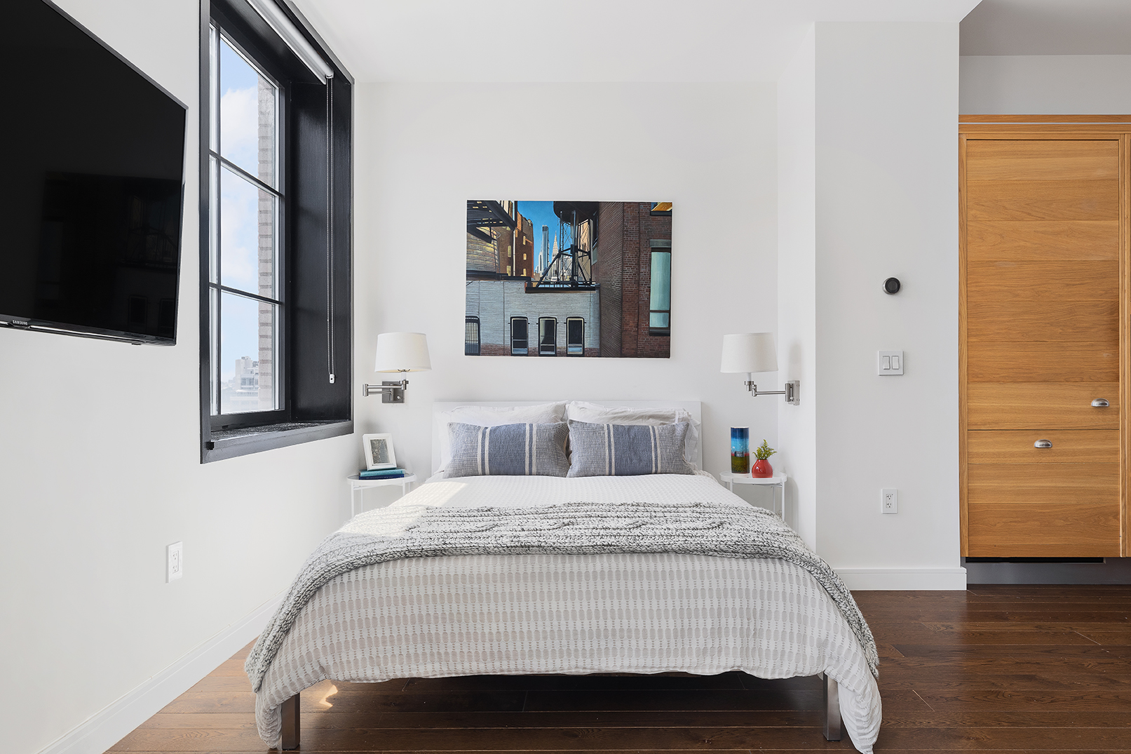 425 West 50th Street, Unit 12B Manhattan, NY 10019 - Photo 3 of 11