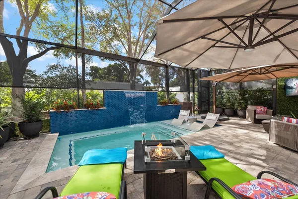 $1,695,000 | 4870 West Boulevard, Naples, FL 34103