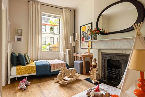 $3,600,000 | 136 State Street, Unit 2 | Brooklyn Heights