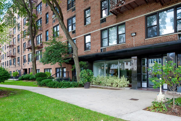 310 Lenox Road, Unit 4B Brooklyn, NY 11226 - Photo 3 of 19 Gallery Image 3
