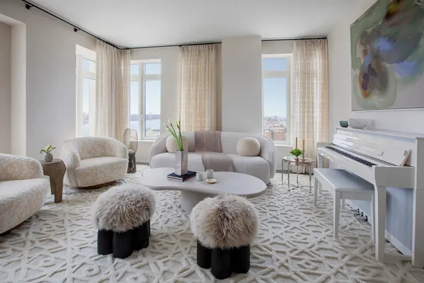 $3,850,000 | 543 West 122nd Street, Unit PH31A | Morningside Heights