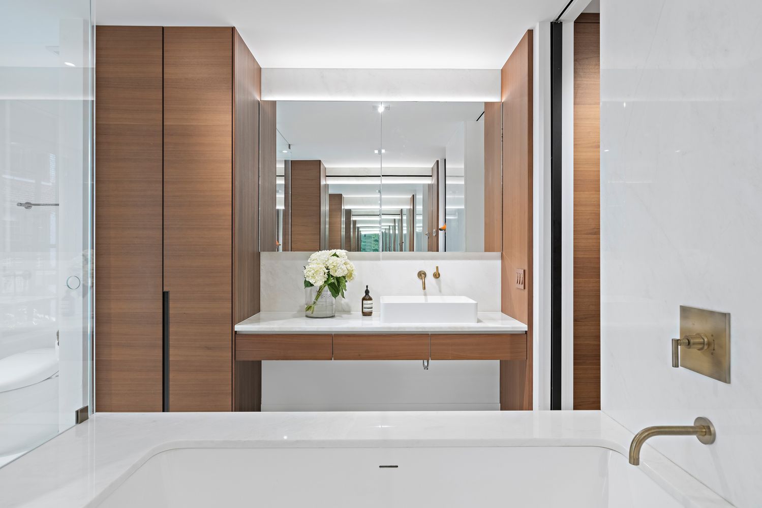 $10,750,000 | 127 East 62nd Street | Lenox Hill