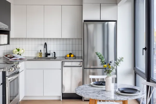 $4,500 | 1 Sullivan Place, Unit 2E | Crown Heights