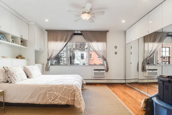 $599,000 | 225 West 70th Street, Unit 4B | Upper West Side