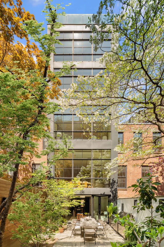 520 East 89th Street Manhattan, NY 10128 - Photo 7 of 40