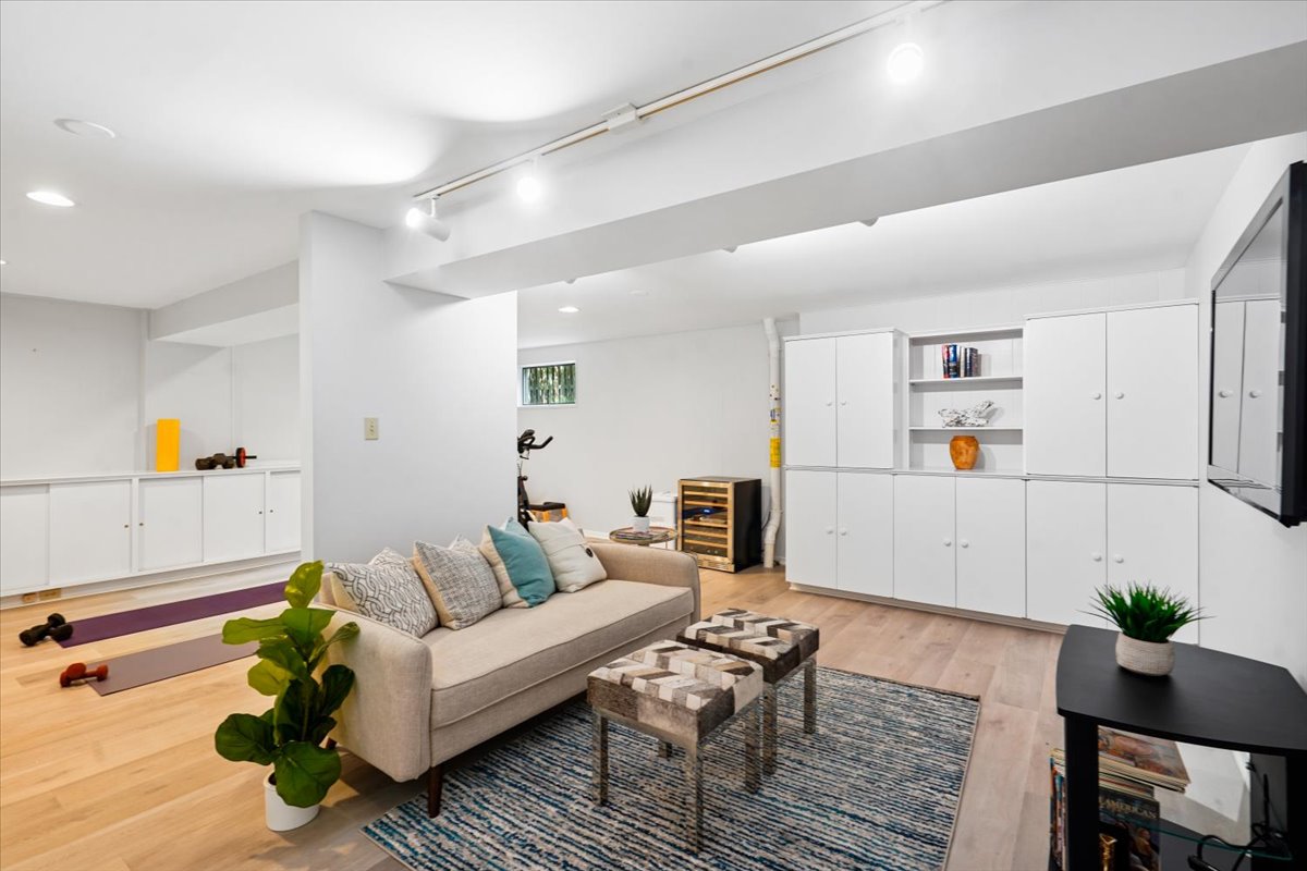 6500 Pyle Road Bethesda, MD 20817 - Photo 21 of 38 Gallery Image 21