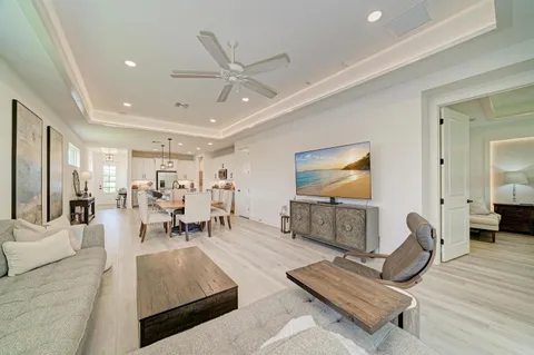 $729,000 | 1047 Waterline Court, Sarasota, FL 34240