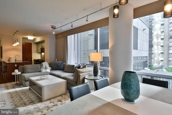 $825,000 | 1414 South Penn Square, Unit 11H, Philadelphia, PA 19102