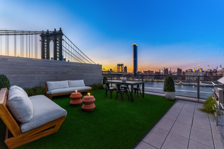 1 John Street, Unit PHC Brooklyn, NY 11201 - Photo 2 of 26 a outdoor view with a sitting space