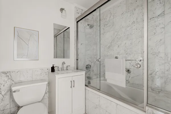 $2,950,000 | 203 West 90th Street, Unit 7H | Upper West Side