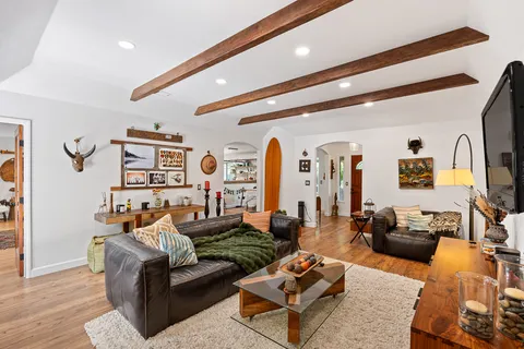 $2,995,000 | 808 Palaro Drive, Encinitas, CA 92024