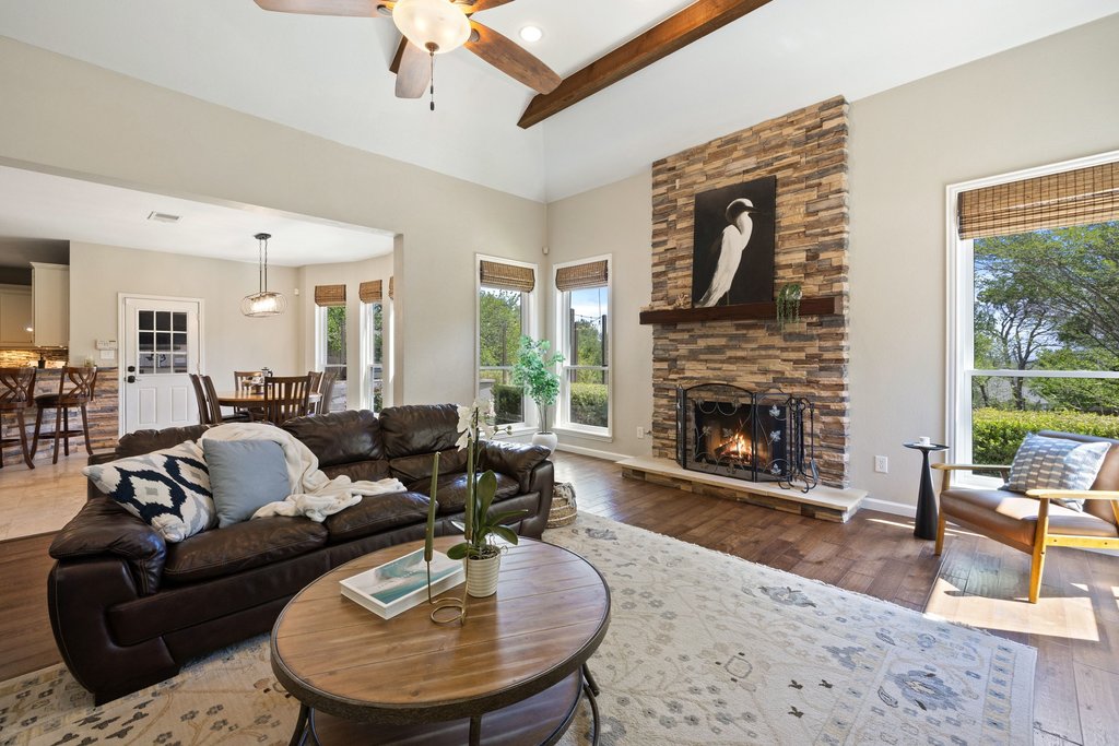 12424 Fairfax Ridge Place Austin, TX 78738 - Photo 3 of 40