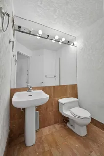 $1,650,000 | 250 West 90th Street, Unit 7H | Upper West Side